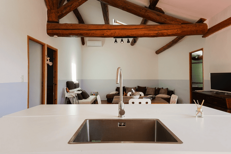 Mas-des-pointes-camargue-gite-Paillere cuisine